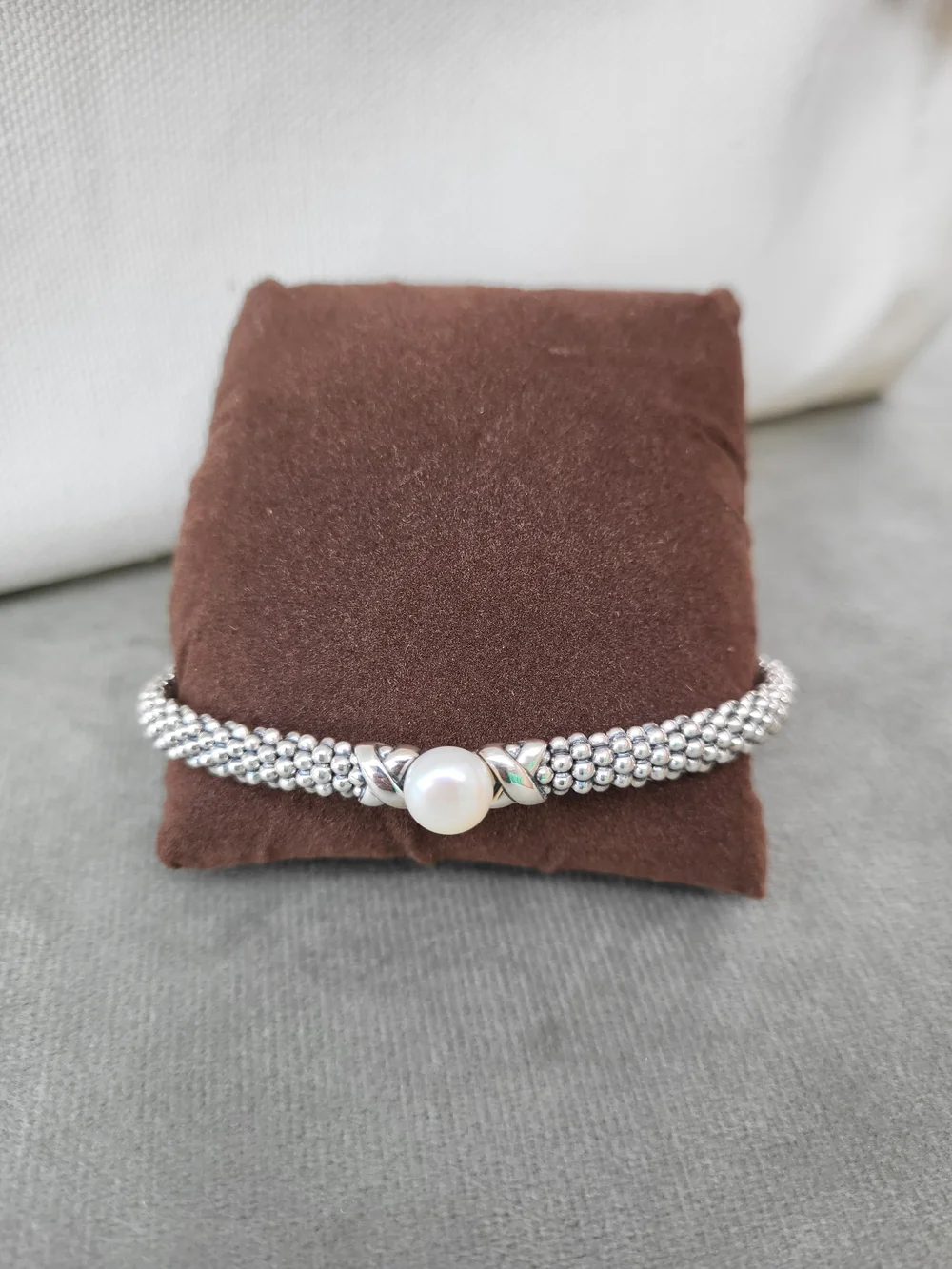 Lagos Luna Sterling Silver Pearl Caviar Bracelet - White Pearl.  #225b1